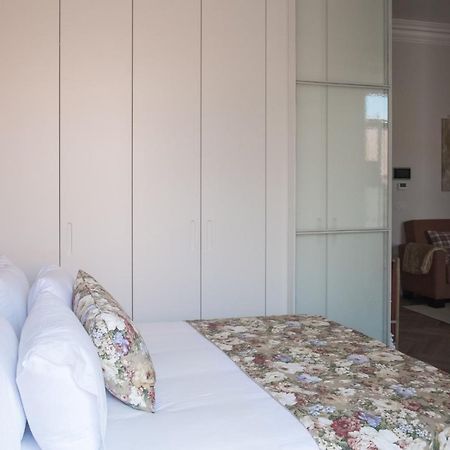 Boutique Rentals-Flores Chic In Historical Center Порто Екстериор снимка