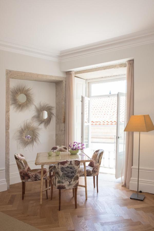 Boutique Rentals-Flores Chic In Historical Center Порто Екстериор снимка